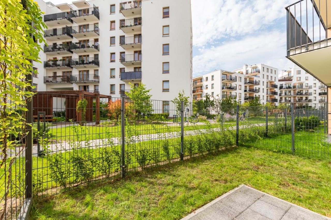 Sw. Stanislawa 1 By Homeprime Варшава Экстерьер фото